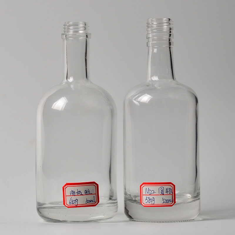 J183-500ml-580g Vodka bottles
