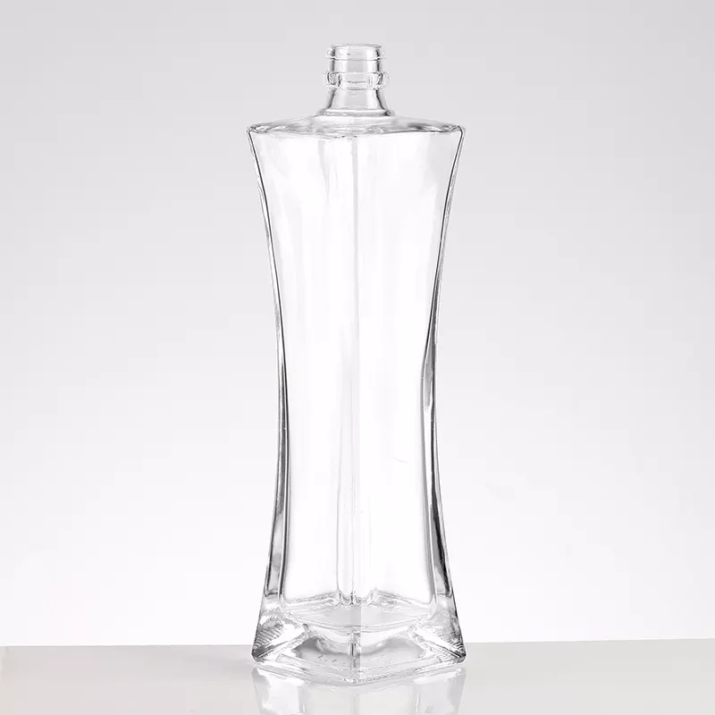 J140-700ml-680g whiskey bottles