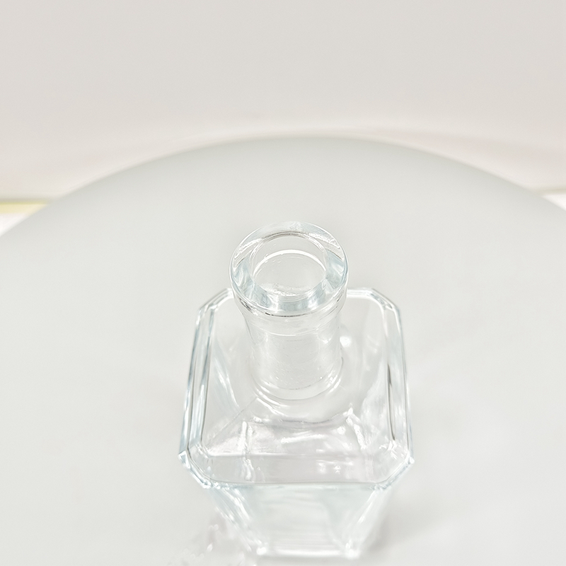 J42-700ml-880g  whiskey bottles